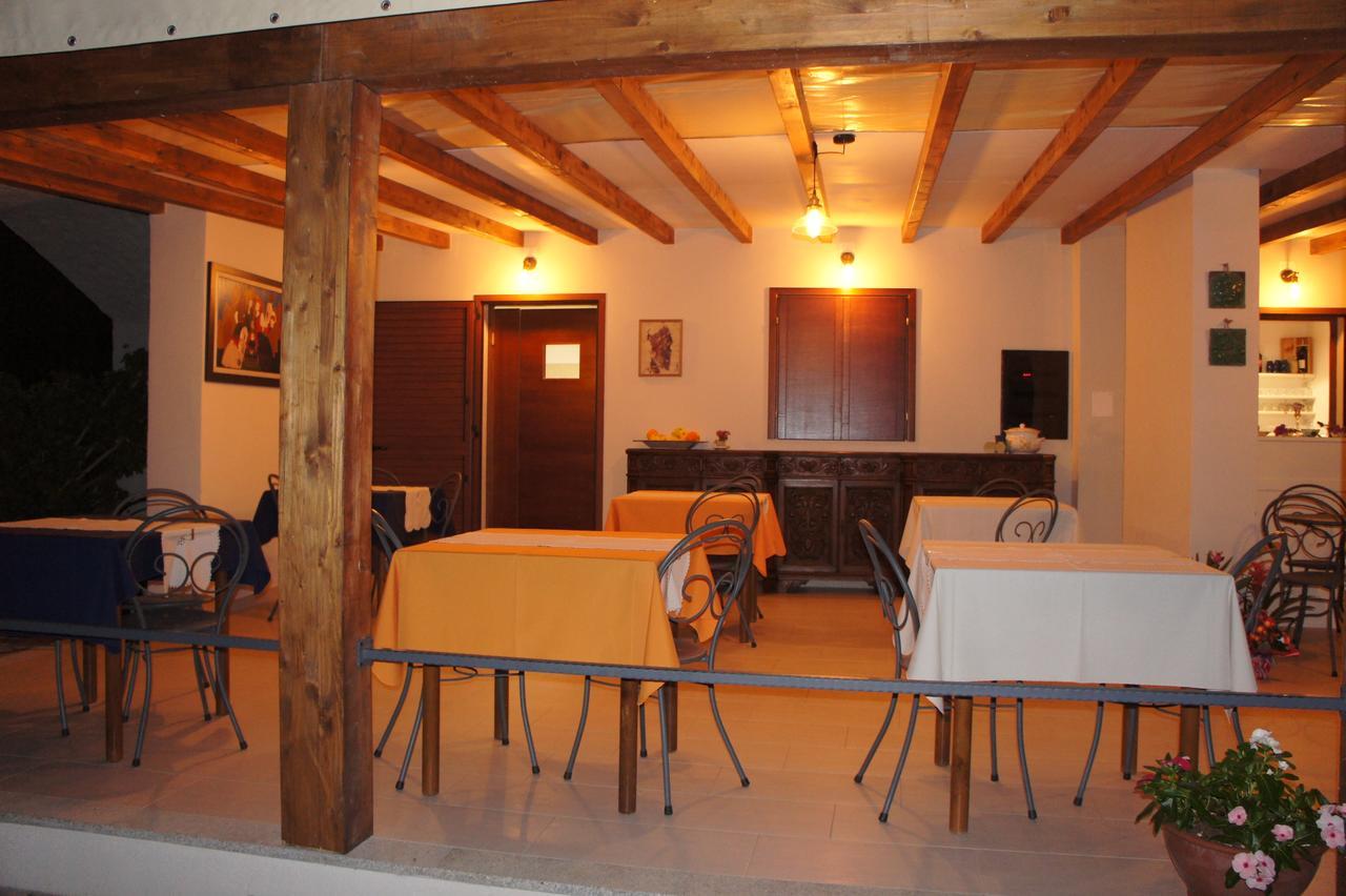 Bed and Breakfast Locanda Farorientale Санта-Лючия Экстерьер фото